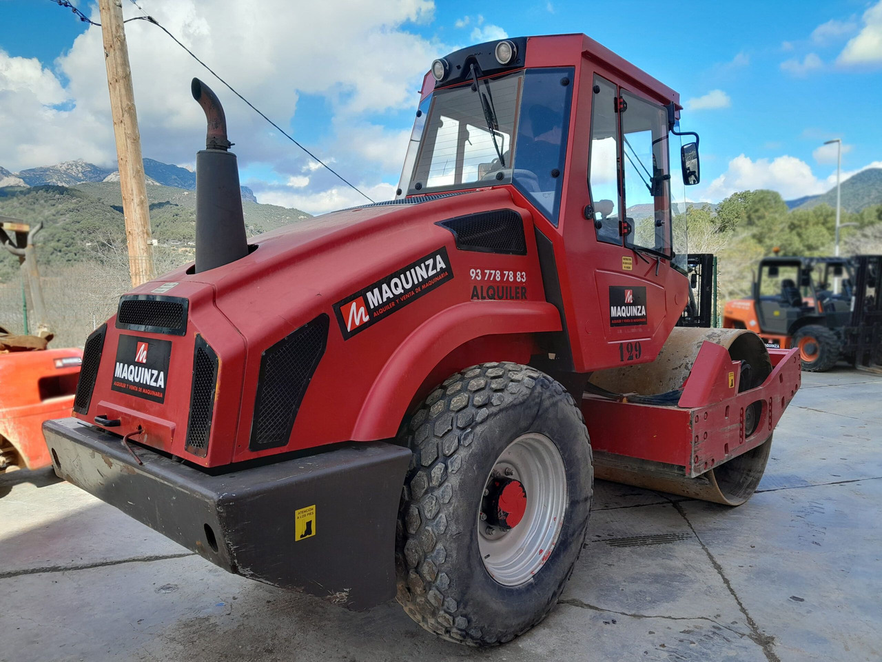 BOMAG BW177D4 - Kompaktor: slika 3 BOMAG BW177D4 - Kompaktor: slika 3