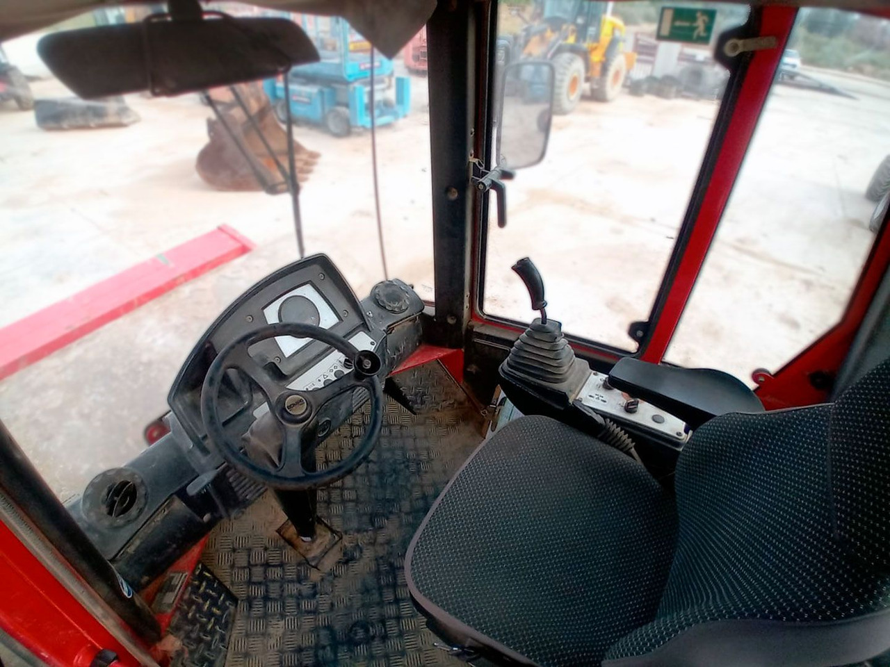 BOMAG BW219D4 - Kompaktor: slika 2 BOMAG BW219D4 - Kompaktor: slika 2