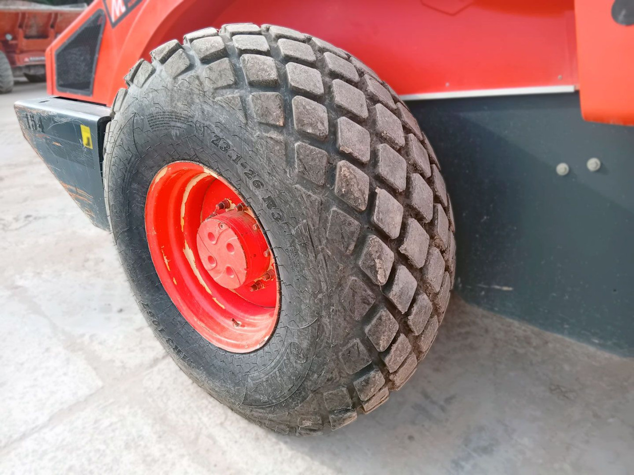 BOMAG BW219D4 - Kompaktor: slika 4 BOMAG BW219D4 - Kompaktor: slika 4