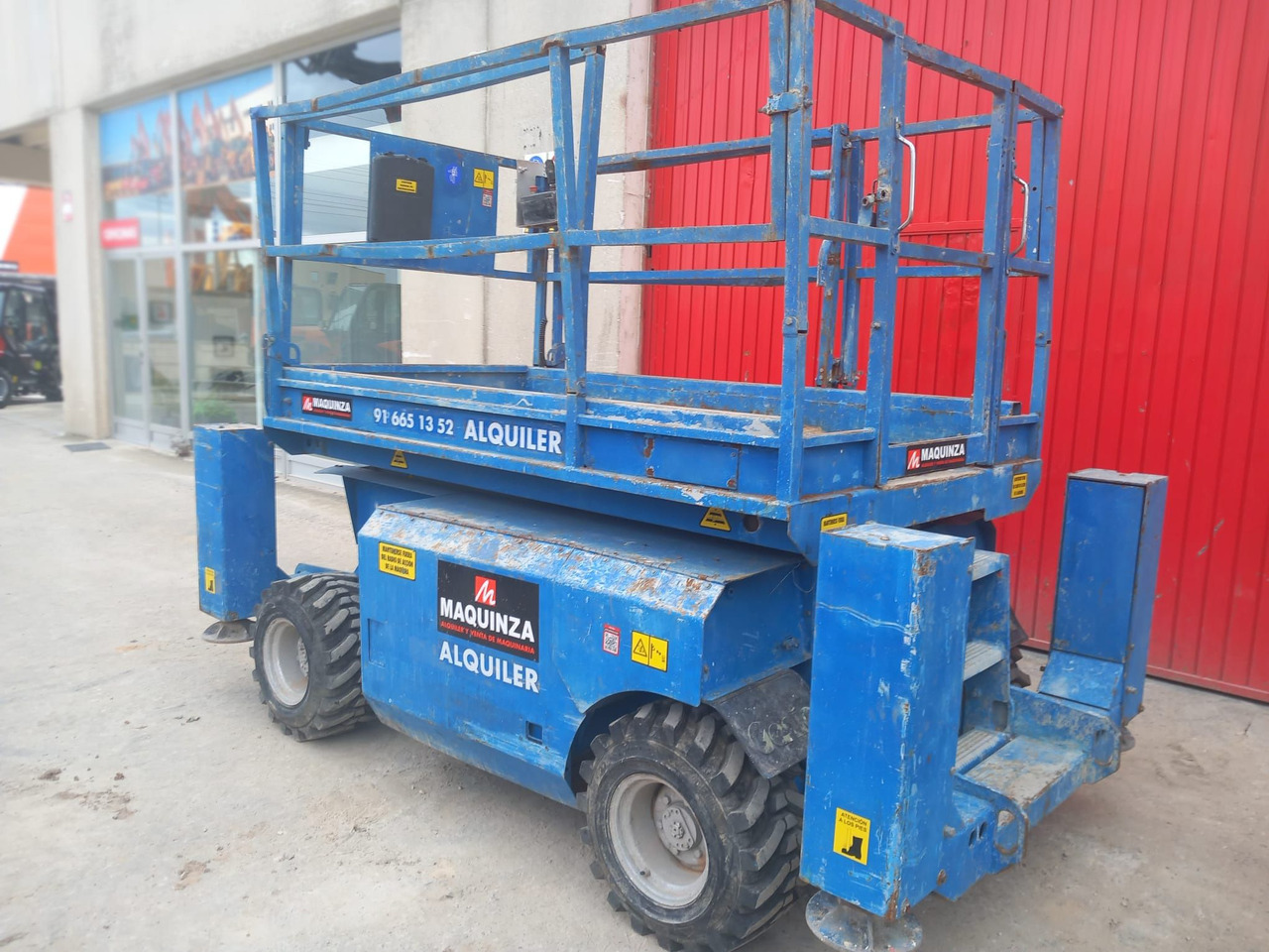 GENIE GS2668RT - Škarjasta dvižna ploščad: slika 3 GENIE GS2668RT - Škarjasta dvižna ploščad: slika 3