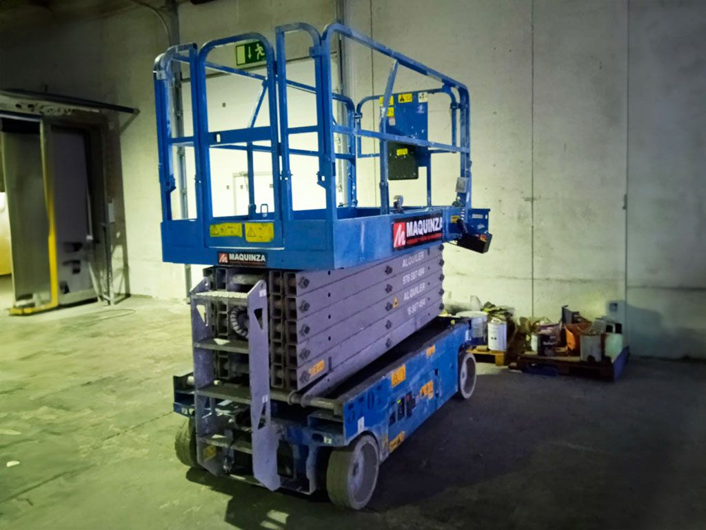 GENIE GS4047 - Škarjasta dvižna ploščad: slika 2 GENIE GS4047 - Škarjasta dvižna ploščad: slika 2