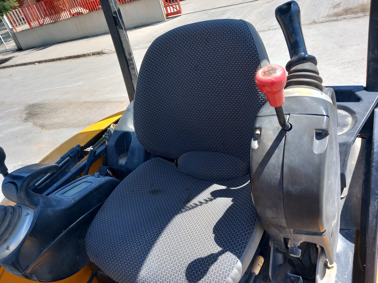 JCB 8030ZTS - Mini bager: slika 5 JCB 8030ZTS - Mini bager: slika 5