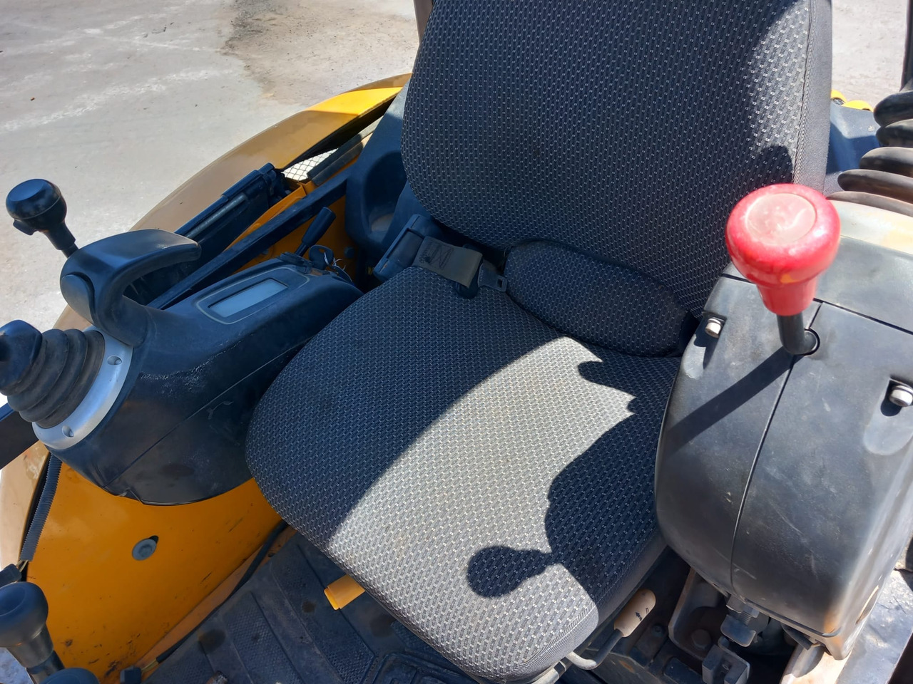 JCB 8030ZTS - Mini bager: slika 5 JCB 8030ZTS - Mini bager: slika 5