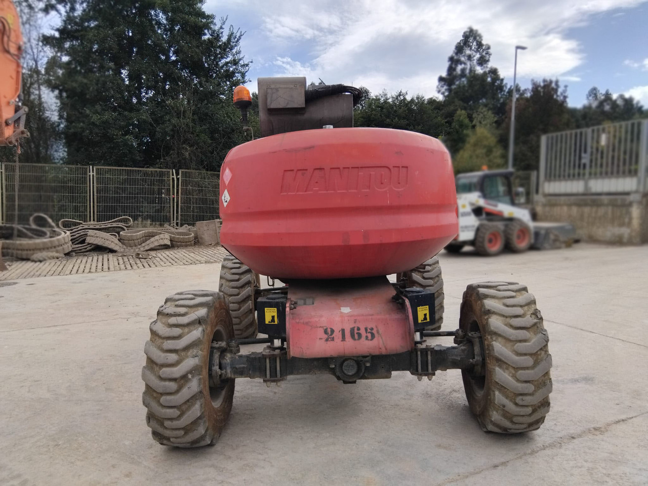 MANITOU 160ATJ EJE OSCILANTE - Zglobna dvižna ploščad: slika 4 MANITOU 160ATJ EJE OSCILANTE - Zglobna dvižna ploščad: slika 4