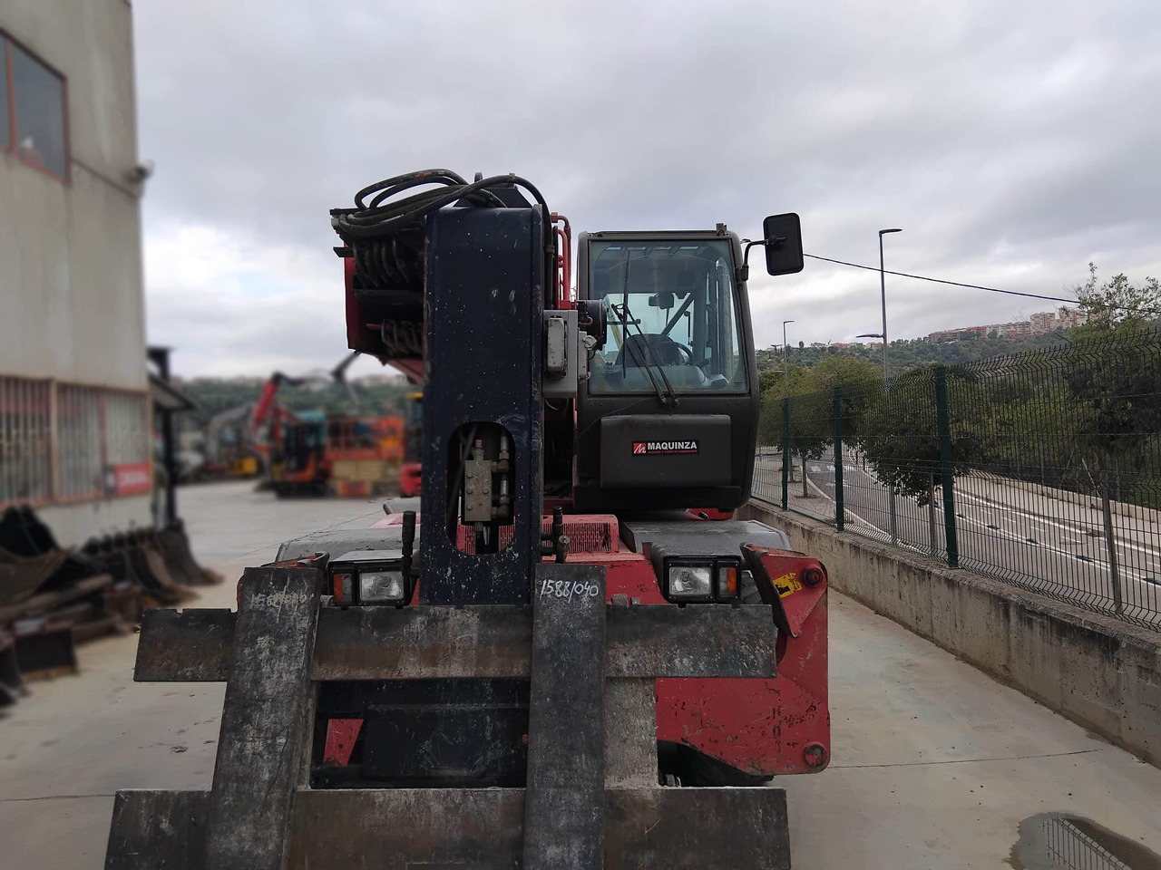 MANITOU MRT1635 - Teleskopski viličar: slika 5 MANITOU MRT1635 - Teleskopski viličar: slika 5