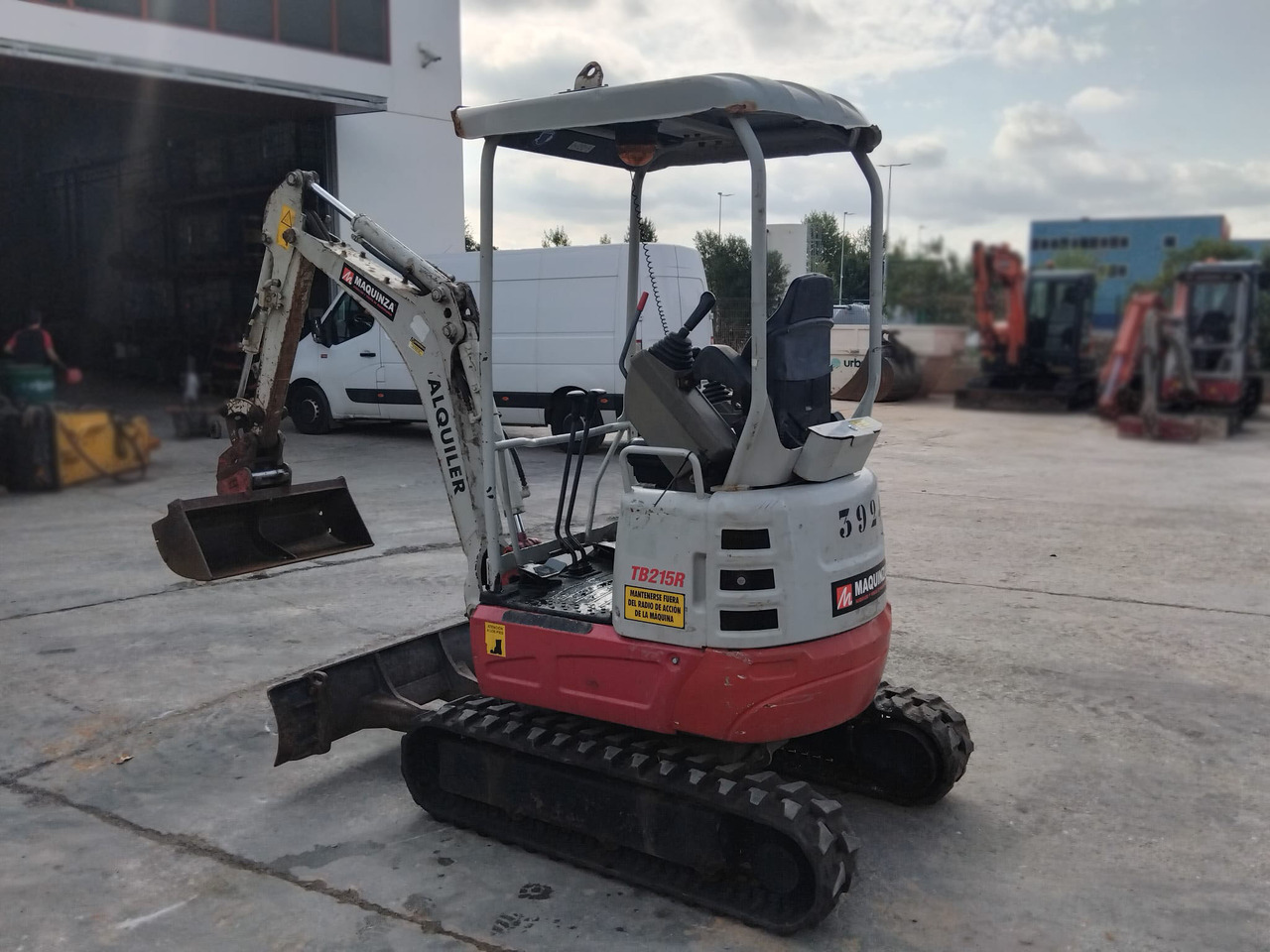 TAKEUCHI TB215R EASY - Mini bager: slika 3 TAKEUCHI TB215R EASY - Mini bager: slika 3