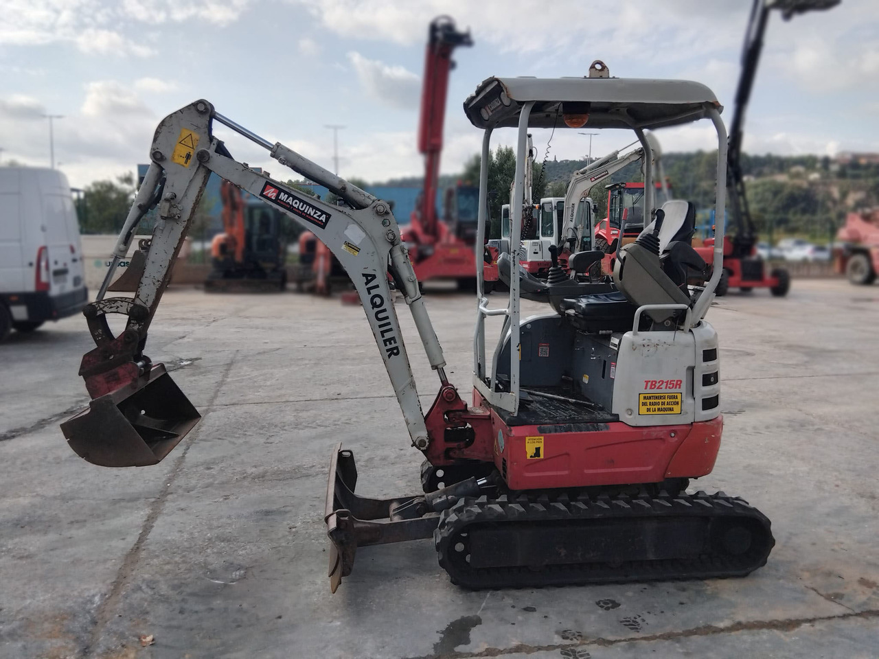 TAKEUCHI TB215R EASY - Mini bager: slika 1 TAKEUCHI TB215R EASY - Mini bager: slika 1