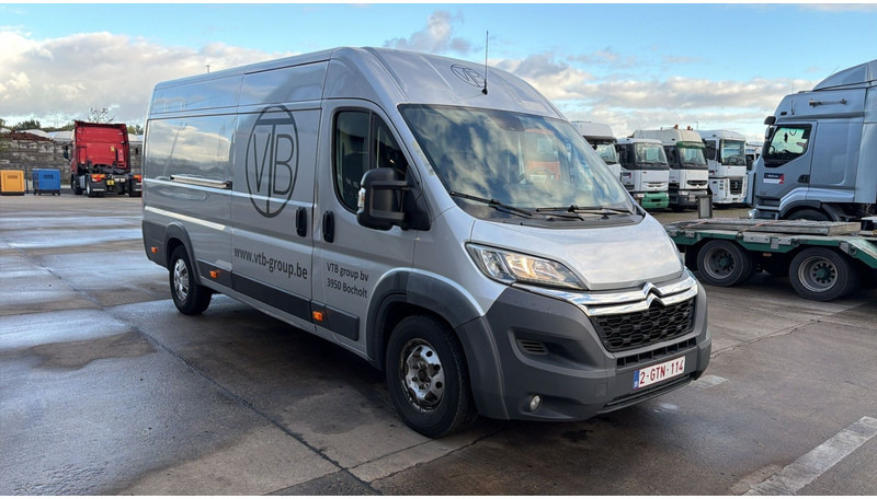 Citroën Jumper (BE VAN / 3.0 L / EURO 5B / 180HP / CAT N1 / L4H3) - Furgon: slika 3 Citroën Jumper (BE VAN / 3.0 L / EURO 5B / 180HP / CAT N1 / L4H3) - Furgon: slika 3