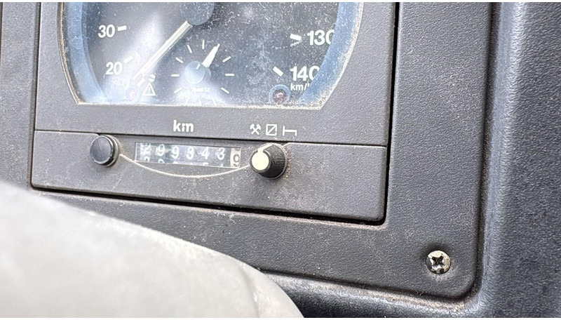 Iveco 59-12 (BELGIAN BUS / 29 SEATS / MANUAL PUMP / LAMES / STEEL SUSP.) lizing Iveco 59-12 (BELGIAN BUS / 29 SEATS / MANUAL PUMP / LAMES / STEEL SUSP.): slika 19