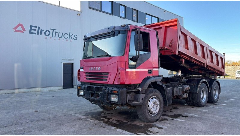 Iveco Eurotrakker 260 E 34 (POMPE MANUELLE / MANUAL PUMP / LAMES / GRAND PONT / BOITE MANUELLE) - Tovornjak prekucnik: slika 1 Iveco Eurotrakker 260 E 34 (POMPE MANUELLE / MANUAL PUMP / LAMES / GRAND PONT / BOITE MANUELLE) - Tovornjak prekucnik: slika 1