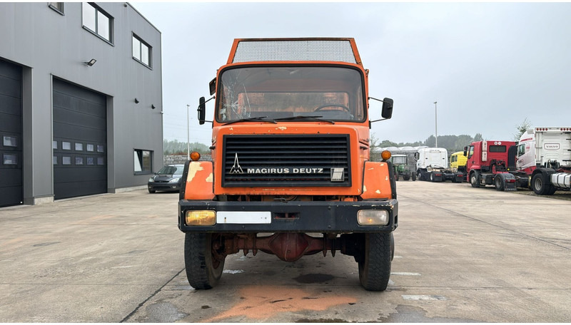 Iveco Magirus 160 - 15 (GRAND PONT / LAMES / 4X4) - Tovornjak prekucnik: slika 2 Iveco Magirus 160 - 15 (GRAND PONT / LAMES / 4X4) - Tovornjak prekucnik: slika 2
