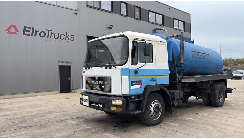 MAN 18.232 (MANUAL PUMP / POMPE MANUELLE / 11.000L) - Vakuumski tovornjak: slika 1 MAN 18.232 (MANUAL PUMP / POMPE MANUELLE / 11.000L) - Vakuumski tovornjak: slika 1