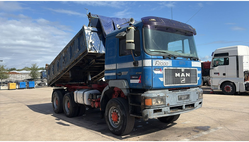 MAN 27.403 (6X6 / GRAND PONT / LAMES / BIG AXLE / 6 CYLINDER) - Tovornjak prekucnik: slika 3 MAN 27.403 (6X6 / GRAND PONT / LAMES / BIG AXLE / 6 CYLINDER) - Tovornjak prekucnik: slika 3