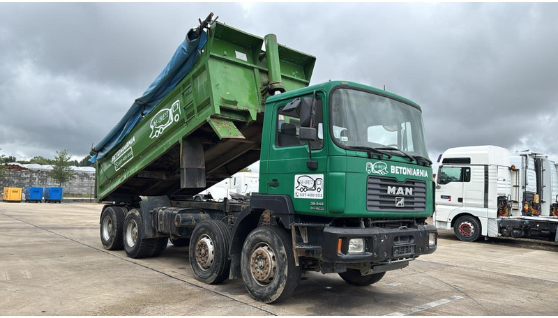 MAN 35.343 (LAMES / STEEL SUSP. / 8X4 / GRAND PONT / BIG AXLE) - Tovornjak prekucnik: slika 2 MAN 35.343 (LAMES / STEEL SUSP. / 8X4 / GRAND PONT / BIG AXLE) - Tovornjak prekucnik: slika 2