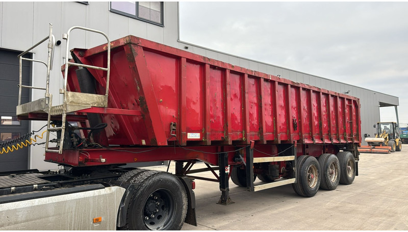 MOL K85F/27TRI/39ST (DRUM BRAKES / TIPPER AND CHASSIS STEEL) - Kiper polprikolica: slika 1 MOL K85F/27TRI/39ST (DRUM BRAKES / TIPPER AND CHASSIS STEEL) - Kiper polprikolica: slika 1