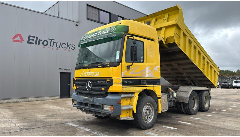 Mercedes-Benz ACTROS 2640 (EPS / LAMES / GRAND PONT / 6X4 / 3 PEDALES) - Tovornjak prekucnik: slika 1 Mercedes-Benz ACTROS 2640 (EPS / LAMES / GRAND PONT / 6X4 / 3 PEDALES) - Tovornjak prekucnik: slika 1