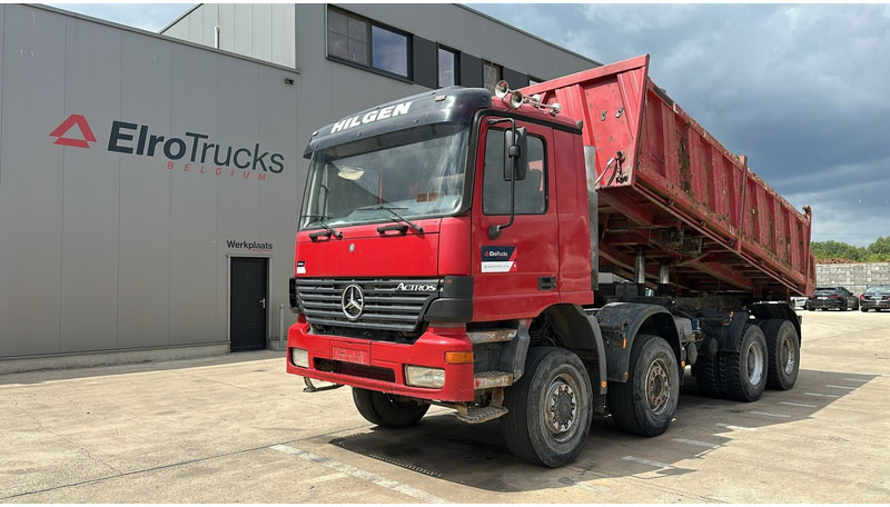 Mercedes-Benz Actros 4143 (8X6 / LAMES / EPS / V6 / GRAND PONT / BIG AXLE / 3 PEDALES) - Tovornjak prekucnik: slika 1 Mercedes-Benz Actros 4143 (8X6 / LAMES / EPS / V6 / GRAND PONT / BIG AXLE / 3 PEDALES) - Tovornjak prekucnik: slika 1