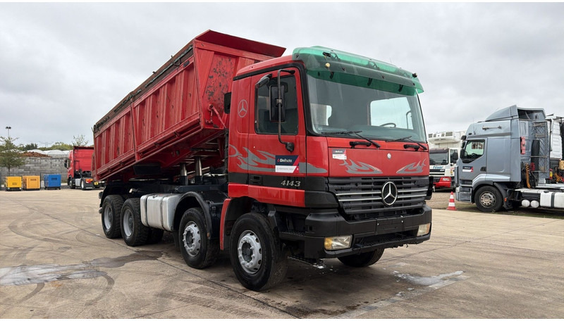 Mercedes-Benz Actros 4143 (GRAND PONT / BOITE MANUELLE / LAMES / 8X4 / STEEL SUSP.) - Tovornjak prekucnik: slika 3 Mercedes-Benz Actros 4143 (GRAND PONT / BOITE MANUELLE / LAMES / 8X4 / STEEL SUSP.) - Tovornjak prekucnik: slika 3
