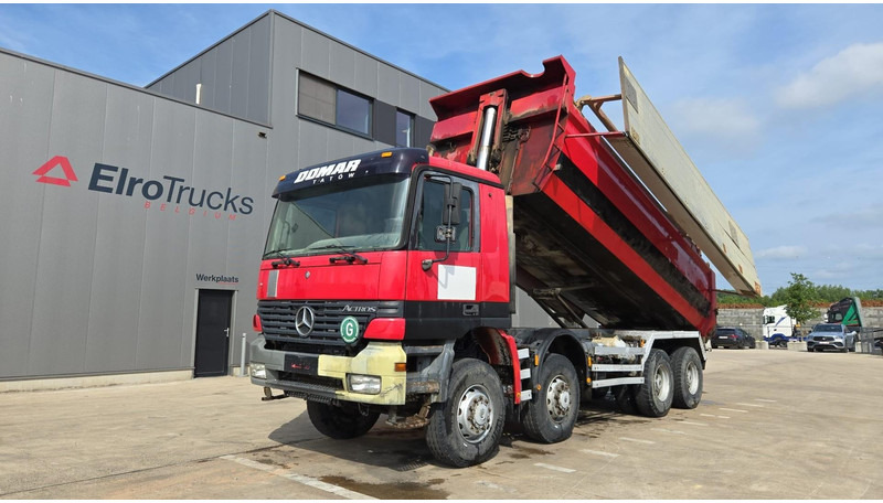 Mercedes-Benz Actros 4148 (8X8 / EPS / LAMES / GRAND PONT / V8 / COUVERTURE BENNE / GRAND BENNE !!!) - Tovornjak prekucnik: slika 4 Mercedes-Benz Actros 4148 (8X8 / EPS / LAMES / GRAND PONT / V8 / COUVERTURE BENNE / GRAND BENNE !!!) - Tovornjak prekucnik: slika 4