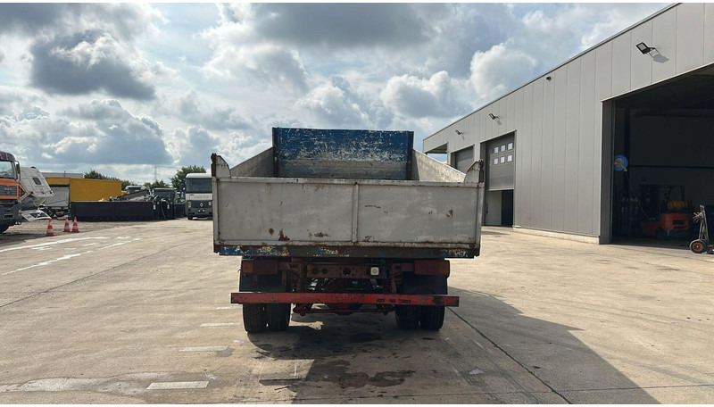 Mercedes-Benz SK 809 (POMPE MANUELLE / MANUAL PUMP / HELPER / AUXILAIRY / SPER / STEEL SUSP.) - Tovornjak prekucnik: slika 5 Mercedes-Benz SK 809 (POMPE MANUELLE / MANUAL PUMP / HELPER / AUXILAIRY / SPER / STEEL SUSP.) - Tovornjak prekucnik: slika 5