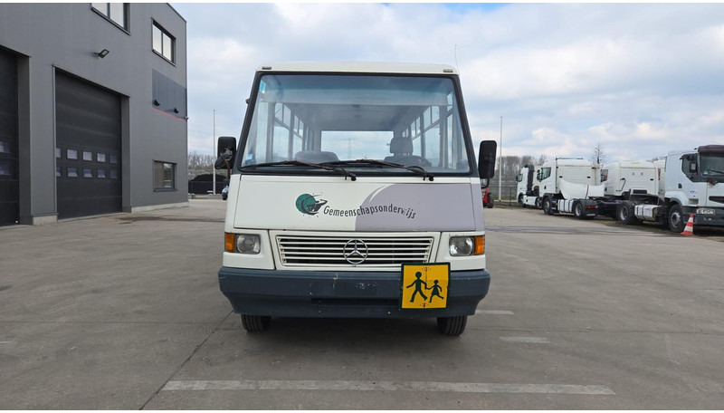 Mercedes-Benz Vario 614 (BELGIAN BUS / 34 SEATS / MANUAL PUMP / LAMES / STEEL SUSP.) - Mestni avtobus: slika 3 Mercedes-Benz Vario 614 (BELGIAN BUS / 34 SEATS / MANUAL PUMP / LAMES / STEEL SUSP.) - Mestni avtobus: slika 3