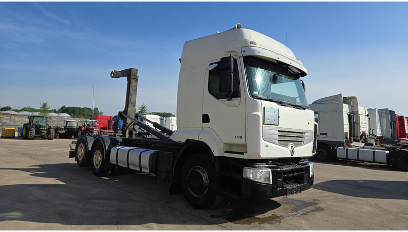 Renault Premium 450 DXI (BOITE MANUELLE / MANUAL GEARBOX / 6X2 / LAMES DEVANT) - Tovornjak-šasija: slika 3 Renault Premium 450 DXI (BOITE MANUELLE / MANUAL GEARBOX / 6X2 / LAMES DEVANT) - Tovornjak-šasija: slika 3