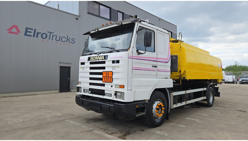 Scania 113-360 (13500L / POMPE MANUELLE / MANUAL PUMP / TOP CONDITION / WITH PUMP + COUNTER !!) - Tovornjak cisterna: slika 1 Scania 113-360 (13500L / POMPE MANUELLE / MANUAL PUMP / TOP CONDITION / WITH PUMP + COUNTER !!) - Tovornjak cisterna: slika 1