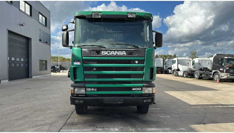 Scania 124 - 400 (POMPE MANUELLE / MANUAL PUMP / BIG HUB / GRAND PONT / LAMES / STEEL) - Tovornjak s kesonom: slika 2 Scania 124 - 400 (POMPE MANUELLE / MANUAL PUMP / BIG HUB / GRAND PONT / LAMES / STEEL) - Tovornjak s kesonom: slika 2