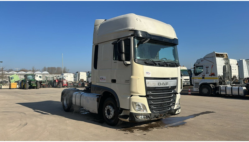 DAF 106 XF 460 (BOITE MANUELLE / MANUAL GEARBOX / 834.000 KM / EURO 6) - Vlačilec: slika 3 DAF 106 XF 460 (BOITE MANUELLE / MANUAL GEARBOX / 834.000 KM / EURO 6) - Vlačilec: slika 3