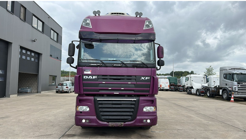 DAF XF 105.460 (BOITE MANUELLE / MANUAL GEARBOX / GOOD CONDITON) - Vlačilec: slika 2 DAF XF 105.460 (BOITE MANUELLE / MANUAL GEARBOX / GOOD CONDITON) - Vlačilec: slika 2