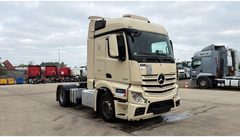 Mercedes-Benz Actros 1845 (PTO / PERFECT CONDITION / POMPE HYDRAULIQUE) - Vlačilec: slika 2 Mercedes-Benz Actros 1845 (PTO / PERFECT CONDITION / POMPE HYDRAULIQUE) - Vlačilec: slika 2