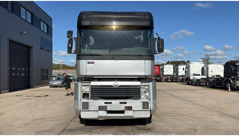 Renault Magnum 430 (POMPE MANUELLE / MANUAL PUMP / BOITE MANUELLE) - Vlačilec: slika 2 Renault Magnum 430 (POMPE MANUELLE / MANUAL PUMP / BOITE MANUELLE) - Vlačilec: slika 2