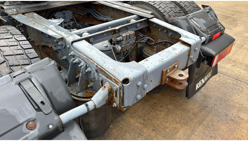 Renault Premium 370 (BOITE MANUELLE / PARFAIT ETAT / MANUAL GEARBOX) - Vlačilec: slika 4 Renault Premium 370 (BOITE MANUELLE / PARFAIT ETAT / MANUAL GEARBOX) - Vlačilec: slika 4