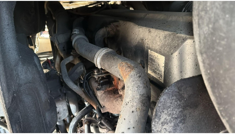 Vlačilec Renault Premium 450 (GOOD CONDITION / BONNE ETAT): slika 14 Vlačilec Renault Premium 450 (GOOD CONDITION / BONNE ETAT): slika 14