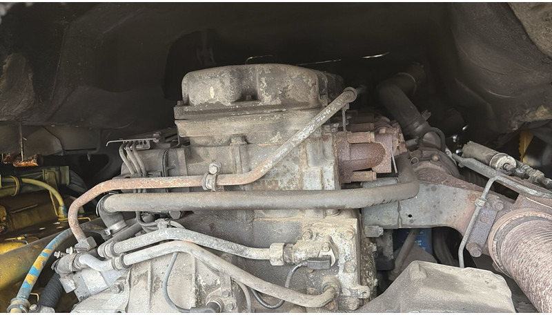 Vlačilec Scania 124-420 (6X2 / 8 TYRES / ORIGINAL TRACTOR UNIT / FRONT STEEL): slika 20