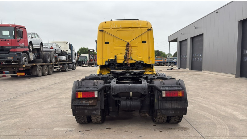 Vlačilec Scania 124-420 (6X2 / 8 TYRES / ORIGINAL TRACTOR UNIT / FRONT STEEL): slika 6