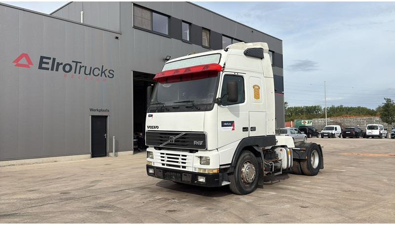 Volvo FH 12.420 (BOITE MANUELLE / MANUAL GEARBOX / PTO / POMPE HYDRAULIQUE) - Vlačilec: slika 1 Volvo FH 12.420 (BOITE MANUELLE / MANUAL GEARBOX / PTO / POMPE HYDRAULIQUE) - Vlačilec: slika 1