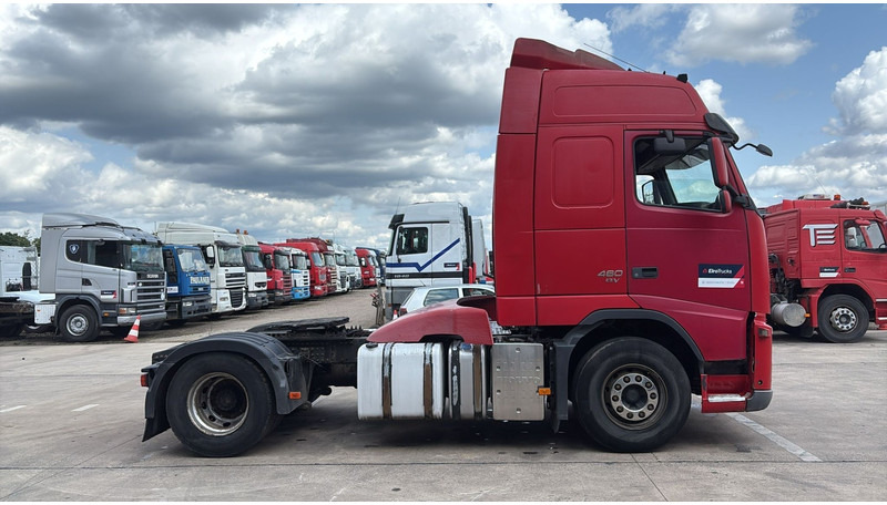 Volvo FH 440 (MANUAL GEARBOX / EURO 5 / BOITE MANUELLE) - Vlačilec: slika 4 Volvo FH 440 (MANUAL GEARBOX / EURO 5 / BOITE MANUELLE) - Vlačilec: slika 4