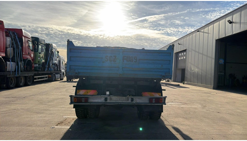 Volvo FL 6-18 (10 BOLTS / POMPE MANUELLE / MANUAL PUMP / 18T / STEEL SUSP. / LAMES) - Tovornjak prekucnik: slika 5 Volvo FL 6-18 (10 BOLTS / POMPE MANUELLE / MANUAL PUMP / 18T / STEEL SUSP. / LAMES) - Tovornjak prekucnik: slika 5
