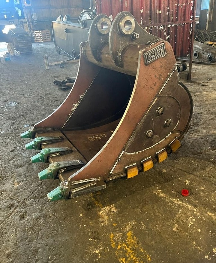 Caterpillar 320D Heavy Duty Bucket - Žlica za bager: slika 2 Caterpillar 320D Heavy Duty Bucket - Žlica za bager: slika 2