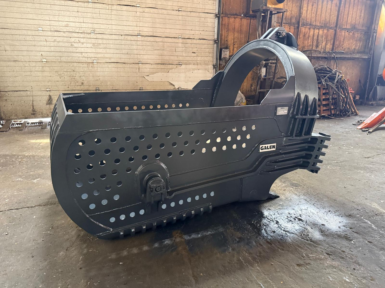 GALEN 2m3 Dragline Bucket - Vlečni bager: slika 4 GALEN 2m3 Dragline Bucket - Vlečni bager: slika 4