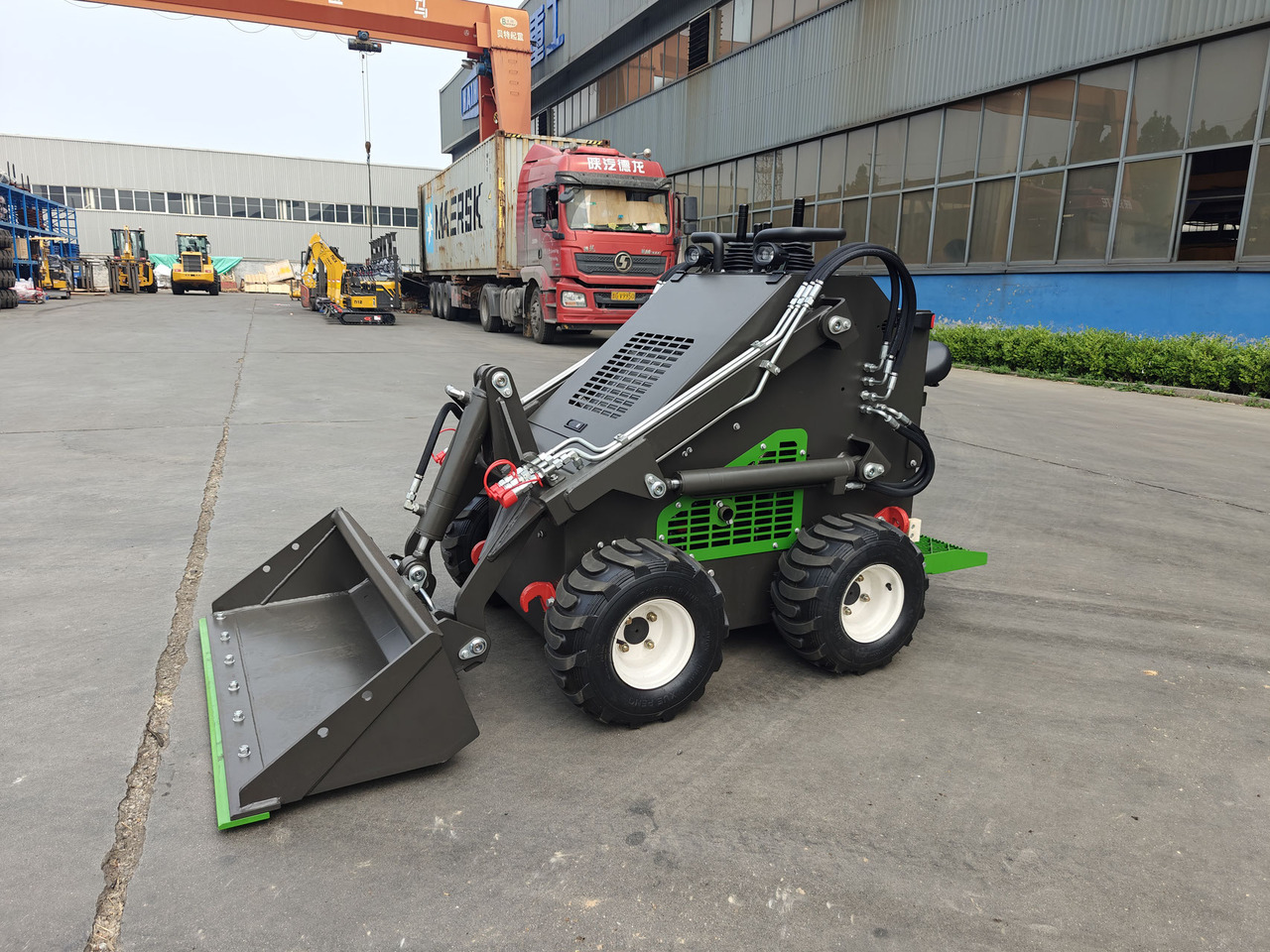 WCM-SL380 - Mini nakladalec: slika 3 WCM-SL380 - Mini nakladalec: slika 3