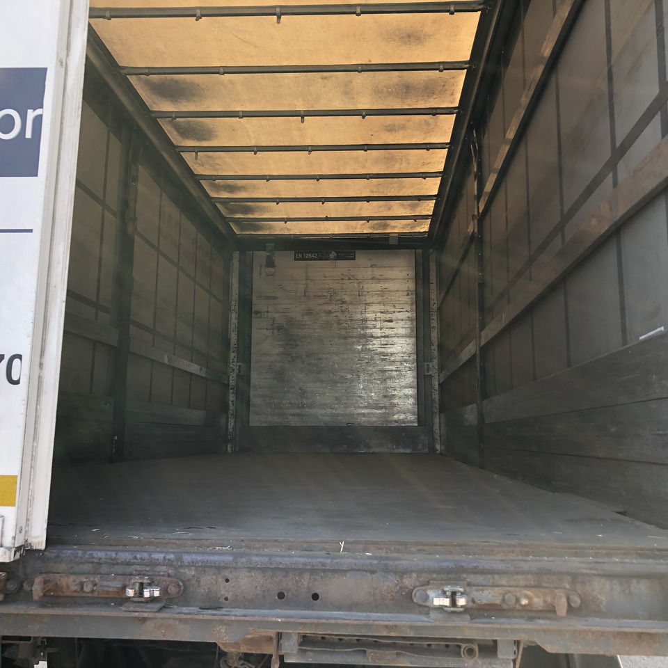 - Prikolica s ponjavo: slika 5 - Prikolica s ponjavo: slika 5