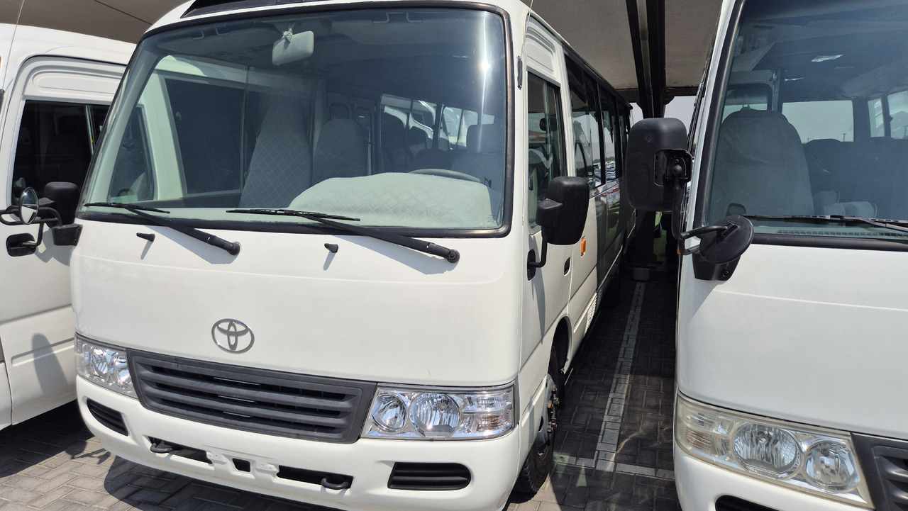 TOYOTA Coaster ... 30 places ... Climatisé - Minibus, Potniški kombi: slika 1 TOYOTA Coaster ... 30 places ... Climatisé - Minibus, Potniški kombi: slika 1