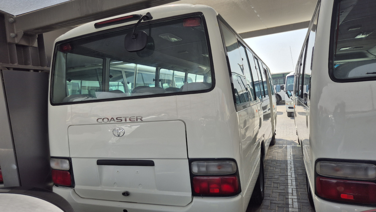 TOYOTA Coaster ... 30 places ... Climatisé - Minibus, Potniški kombi: slika 2 TOYOTA Coaster ... 30 places ... Climatisé - Minibus, Potniški kombi: slika 2