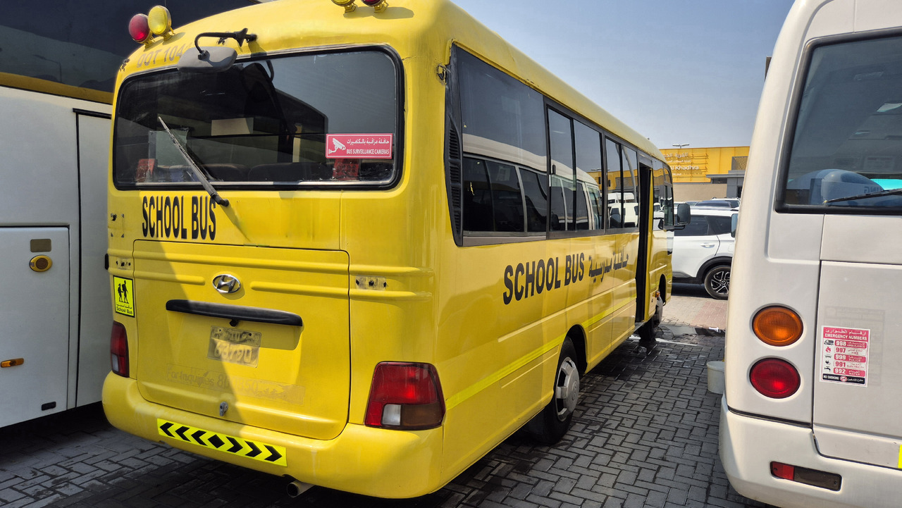 Toyota Coaster // Hyundai County... 30 places ... Climatisé - Minibus, Potniški kombi: slika 3 Toyota Coaster // Hyundai County... 30 places ... Climatisé - Minibus, Potniški kombi: slika 3