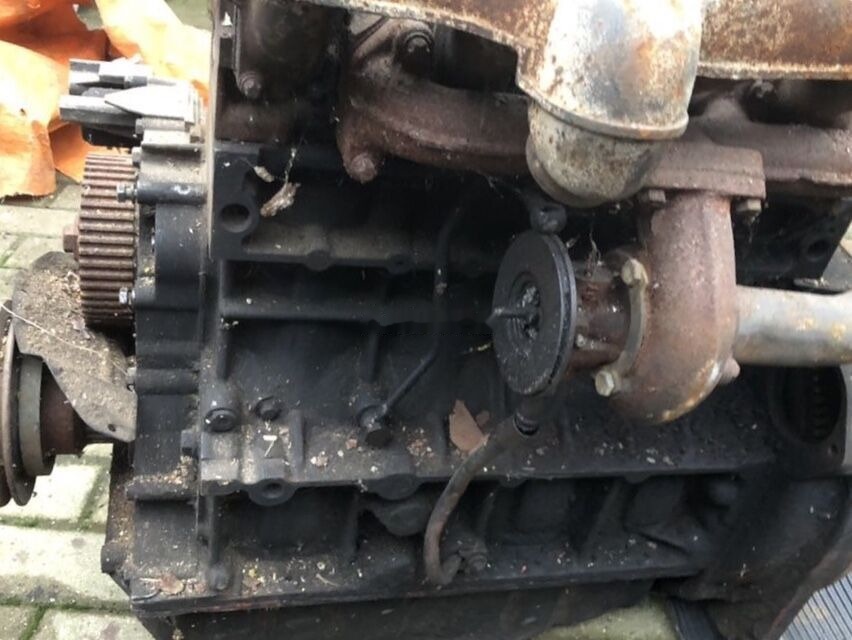 Deutz F4L1011F Kramer - Motor za Kolesni nakladalec: slika 5 Deutz F4L1011F Kramer - Motor za Kolesni nakladalec: slika 5