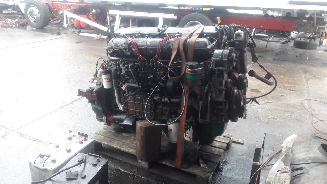 IVECO 8210.42L IVECO Magirus 420 - Motor za Tovornjak: slika 3 IVECO 8210.42L IVECO Magirus 420 - Motor za Tovornjak: slika 3