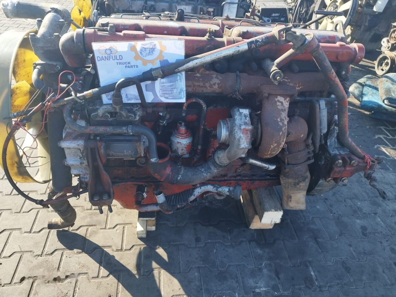 IVECO 8210.42M 470 E2 IVECO Magirus - Motor za Tovornjak: slika 4 IVECO 8210.42M 470 E2 IVECO Magirus - Motor za Tovornjak: slika 4