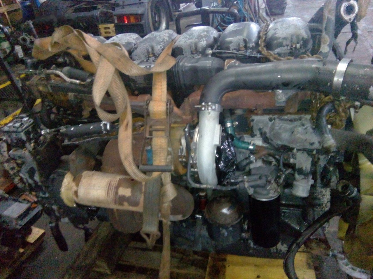 Scania DC1214 HPI E4 Scania R420 - Motor za Tovornjak: slika 2 Scania DC1214 HPI E4 Scania R420 - Motor za Tovornjak: slika 2